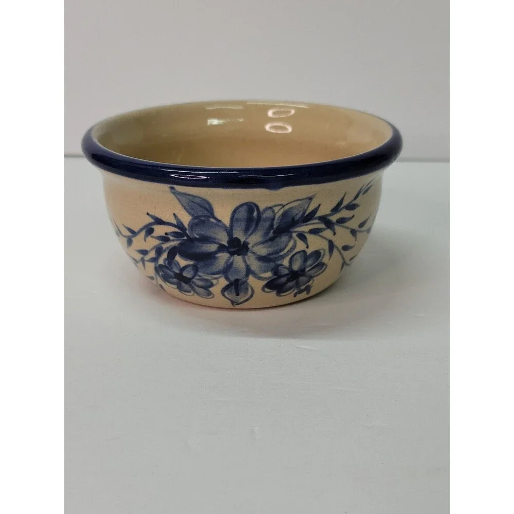 Yesteryears Pottery Set of bowls Hand Turned Marshall Texas